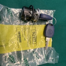 BOCCOLA CHIUSURA PORTA SINISTRA CON CHIAVE FIAT MULTIPLA 1998