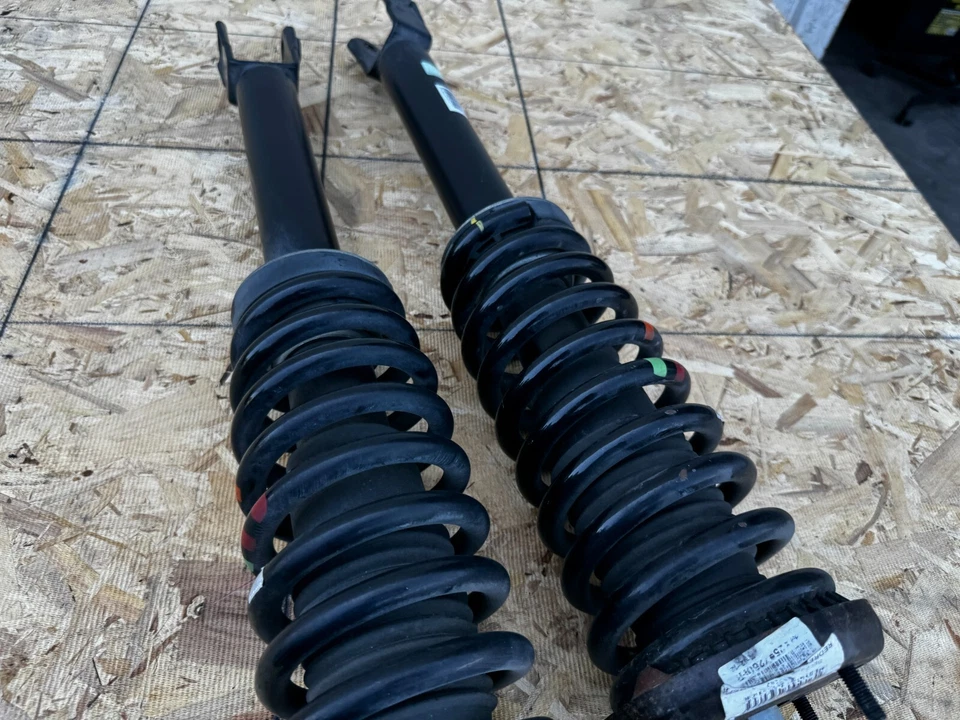 AMORTIGUADORES DELANTEROS IZQUIERDO DERECHO MUELLE TRACCIÓN TRASERA SIN AMORTIGUACIÓN JAGUAR XF XFR OEM (2009-2015) Foto 3 de 4