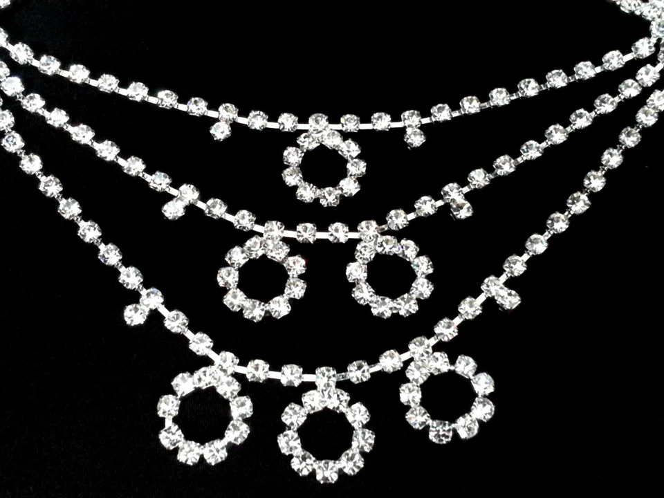 Copricapo Gioielli Capelli Molletta Fermacapelli Strass Pettine Catena Argento - Immagine 2 di 2