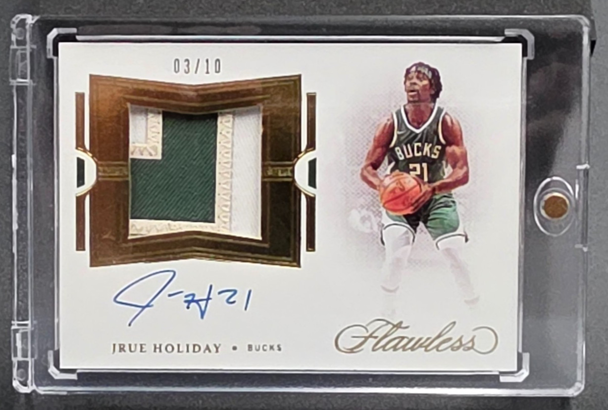 🔥 2020-21 JRUE HOLIDAY FLAWLESS GOLD PATCH AUTO 3/10 #FPA-JRU 🏀 BUCKS SP! 🔥 view 2