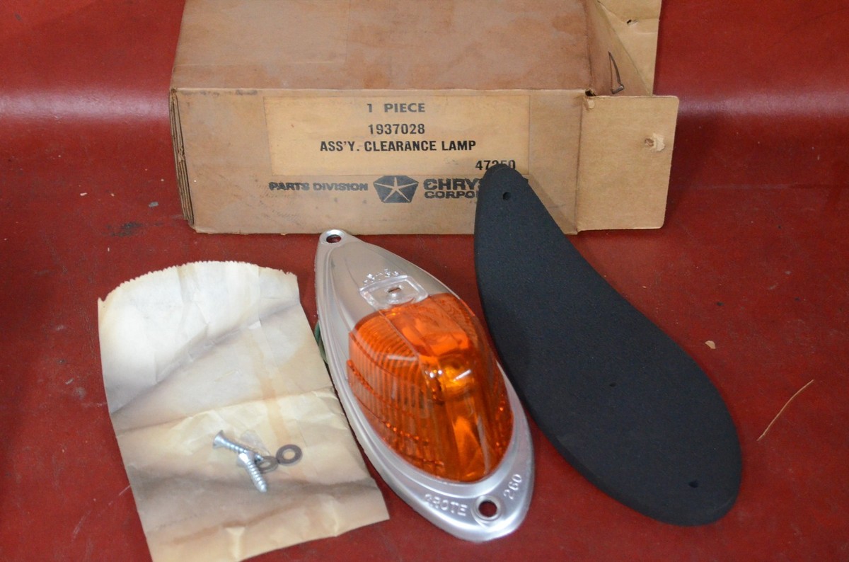 NOS Mopar Cab Marker Clearance Light Lamp Dodge Power Wagon