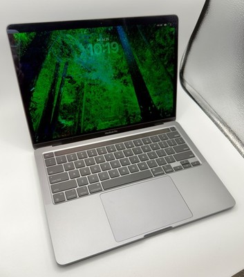 Apple 2022 MacBook Pro 13'' M2 (10-Core GPU) 24GB RAM 2TB SSD - w/original box