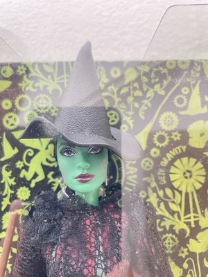 2018 Barbie Signature WICKED Elphaba Barbie Doll FJH60 NRFB Read