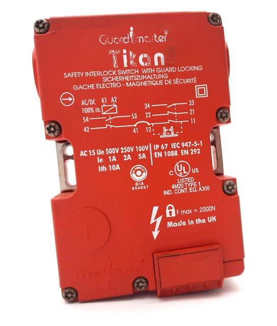 Guardmaster 27001 TITAN Safety Interlock Switch With Guard Locking