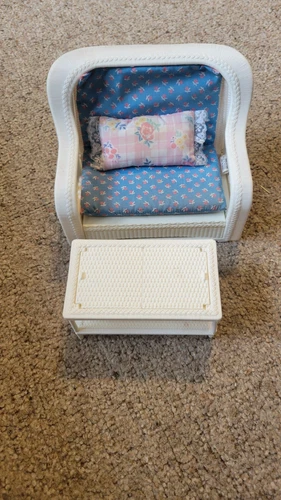 Vintage 1980s Mattel Barbie Cottage Dream White Wicker Furniture Love Seat