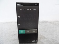 FUJI ELECTRIC PXR-5 PXR5-RAY1-GV0A1 TEMPERATU...