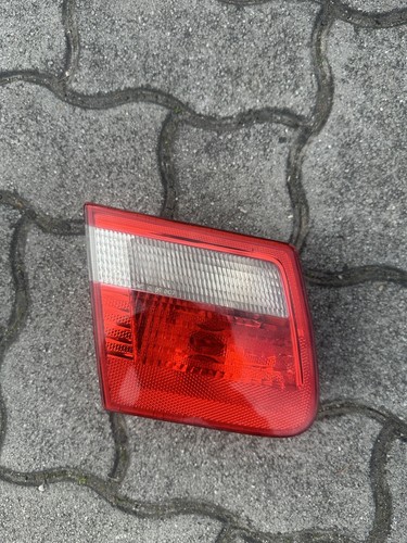 BMW E46 Touring Rückleuchte links innen , Heckleuchte , Rücklicht