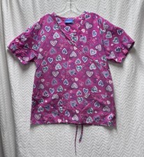 Carol  s Scrubs Hearts Pattern Size Medium Multicolored Scrub Top