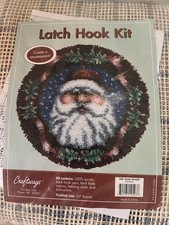 Craftways Latch Hook Kit Jolly Santa Wreath 20  Round 550020 Christmas
