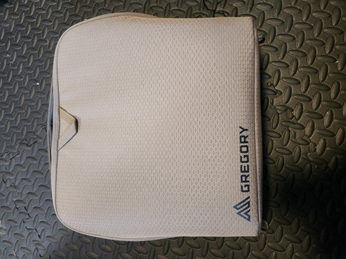 Gregory Alpaca Kitchen Case