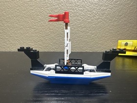 Vintage Lego 6017 - Castle - King's Oarsmen - 100% Complete with Instructions A3