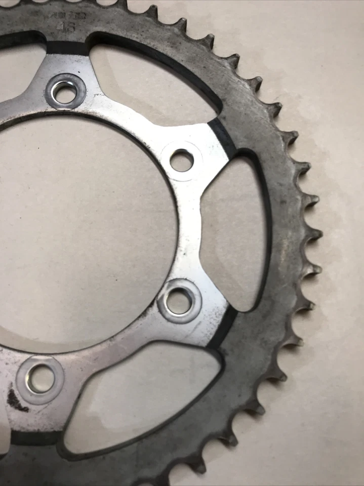 Piñón trasero Yamaha FZ6 2004-2009 46T SUNSTAR # 5VX-25446-01-00 Foto 2 de 4