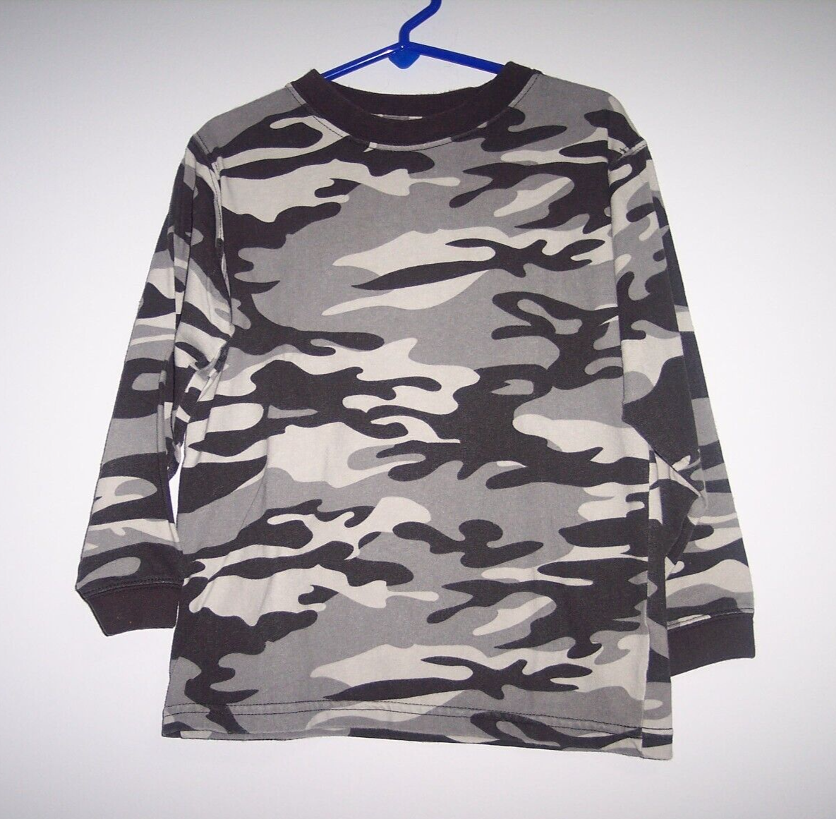 Boy's Camouflage Long Sleeve T Shirt Size XS (4-5) Faded Glory | eBay