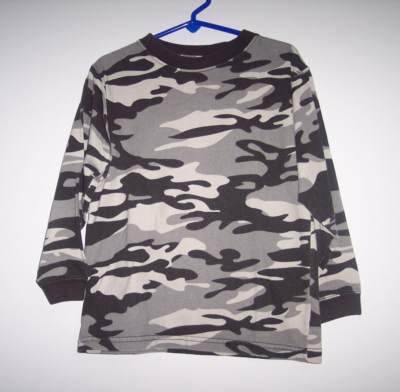 Boy's Camouflage Long Sleeve T Shirt Size XS (4-5) Faded Glory | eBay