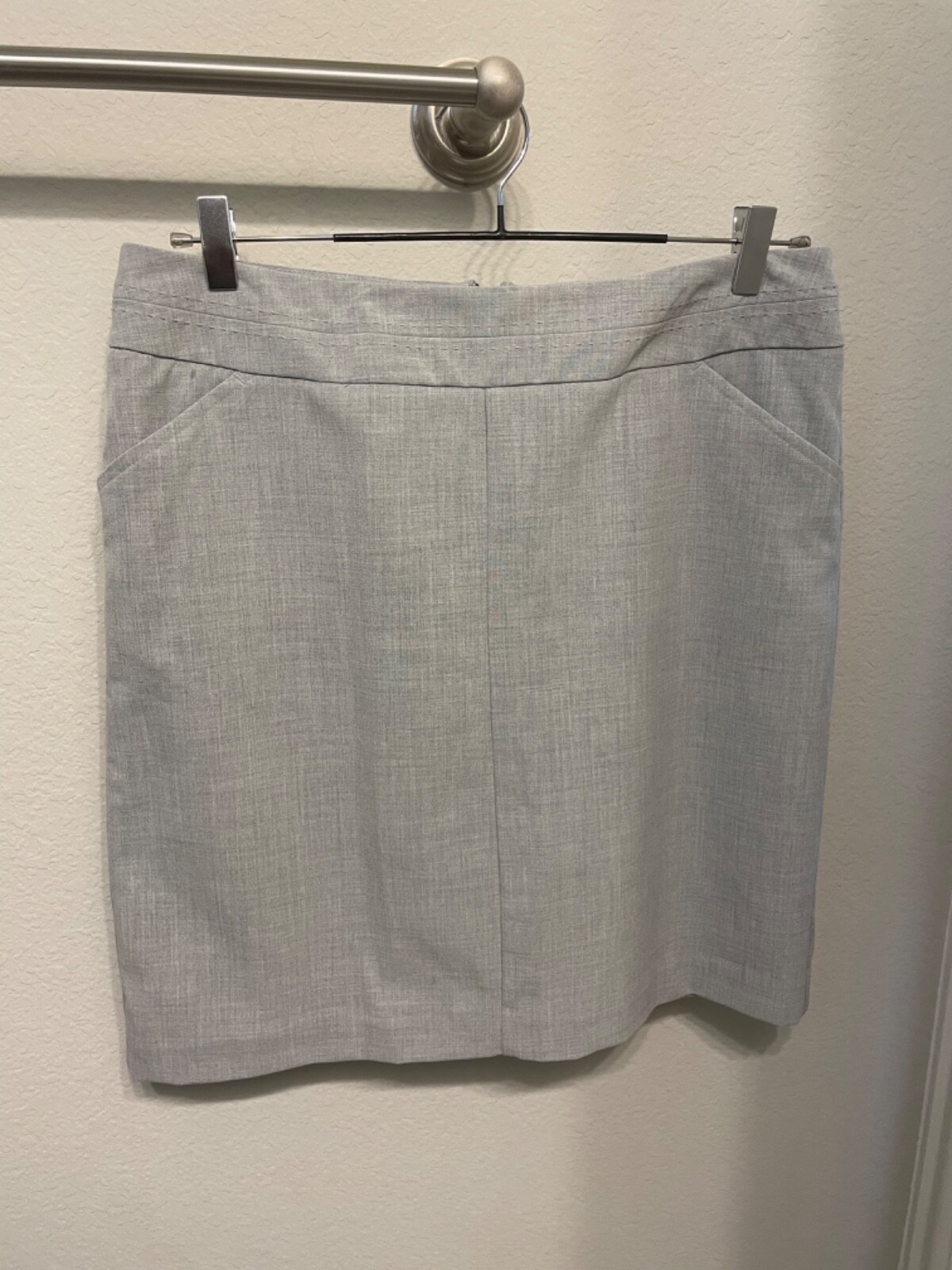 Worthington Petit Women's Gray Business Casual Skirt, size 10