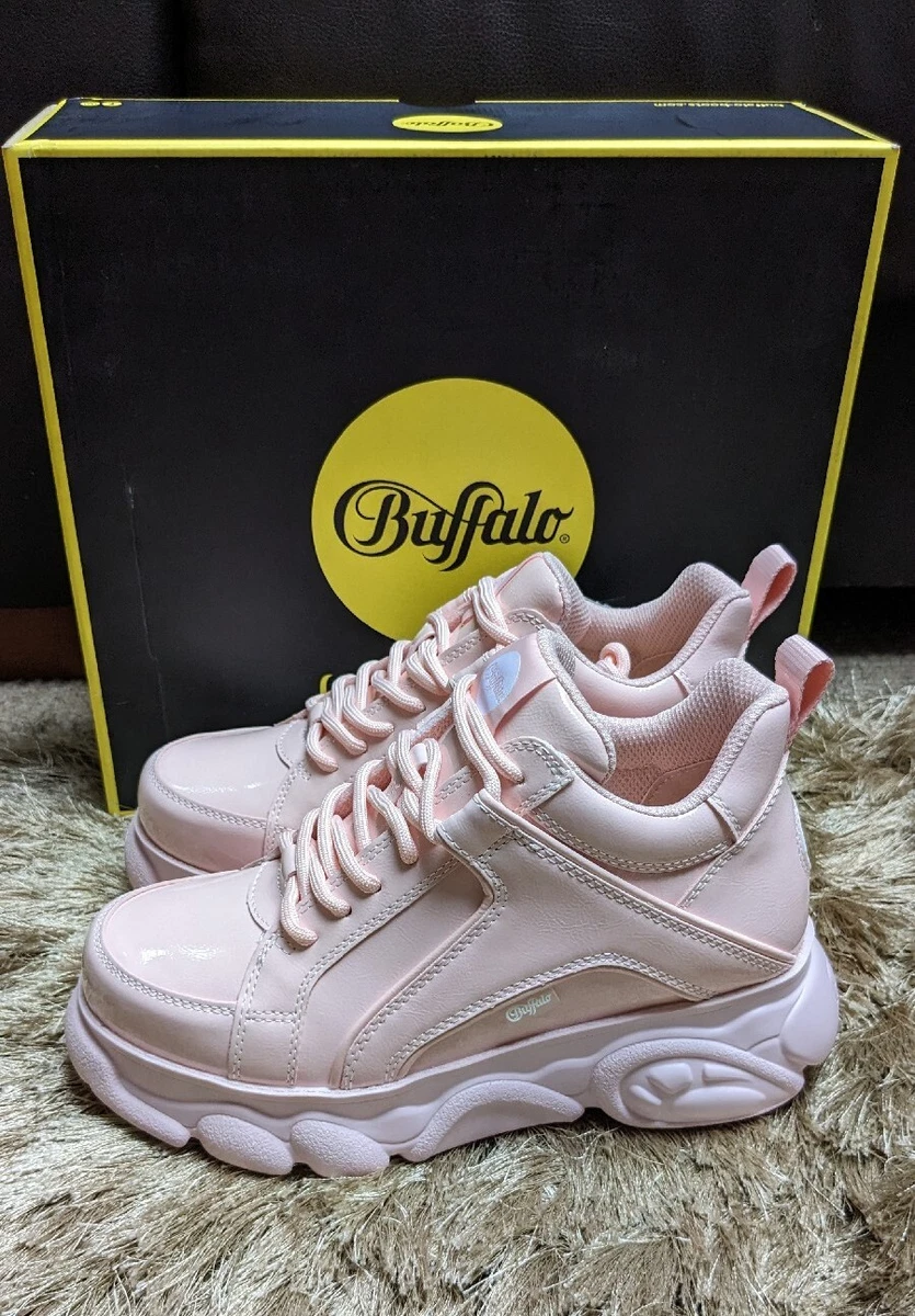 Pink store buffalo trainers