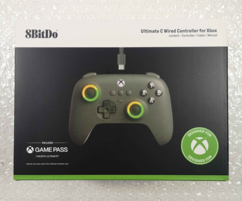 8BITDO ULTIMATE C WIRED CONTROLLER FOR XBOX (RGB LIGHTING FIRE RING AND HALL EFF
