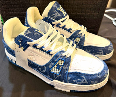 Louis Vuitton Trainer Men's Low Top Lace-Up Sneaker Blue/White Monogram *NO BOX