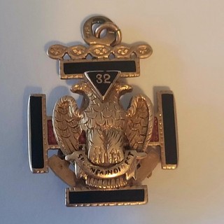 Vintage 14K Gold 32nd degree Masonic Scottish Rite Watch Fob Pendant Heavy 8.65g