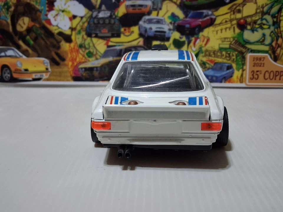 Mercedes 450 Sc Rally 1/24 Burago - Immagine 3 di 4
