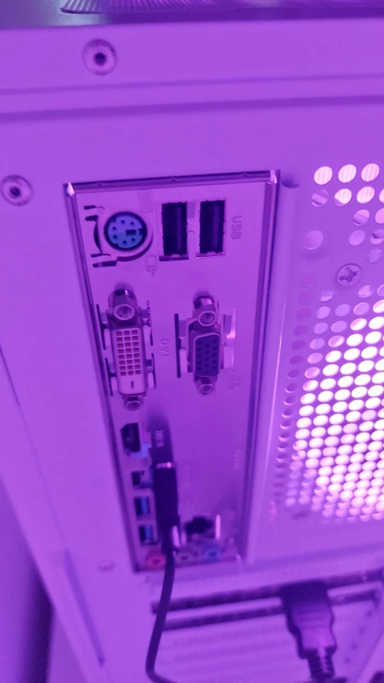 Freshly Built Stunning Gaming Rig! 💫 (OPEN TO OFFERS) - Image 3 of 4