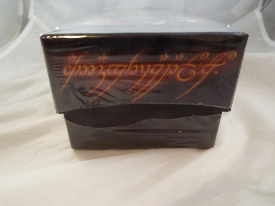 LORD OF THE RINGS TCG, THE RETURN OF THE KING ANTHOLOGY BOX SET - Image 4 of 4