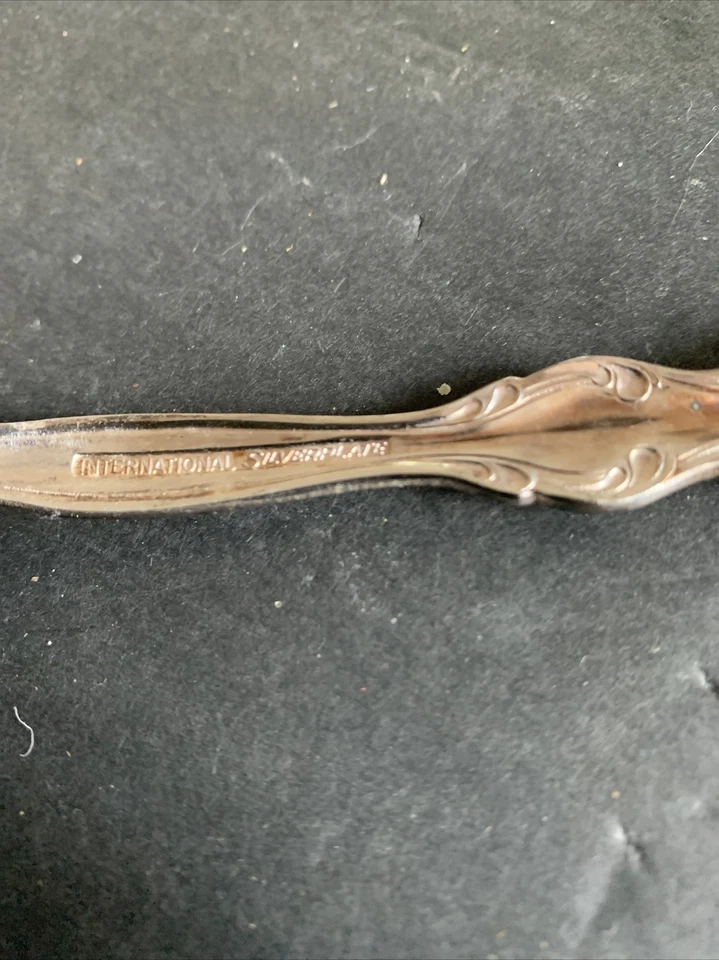 Ensaladera cristalina International Silver Co de colección con cuchara de acero inoxidable y caja Foto 4 de 4