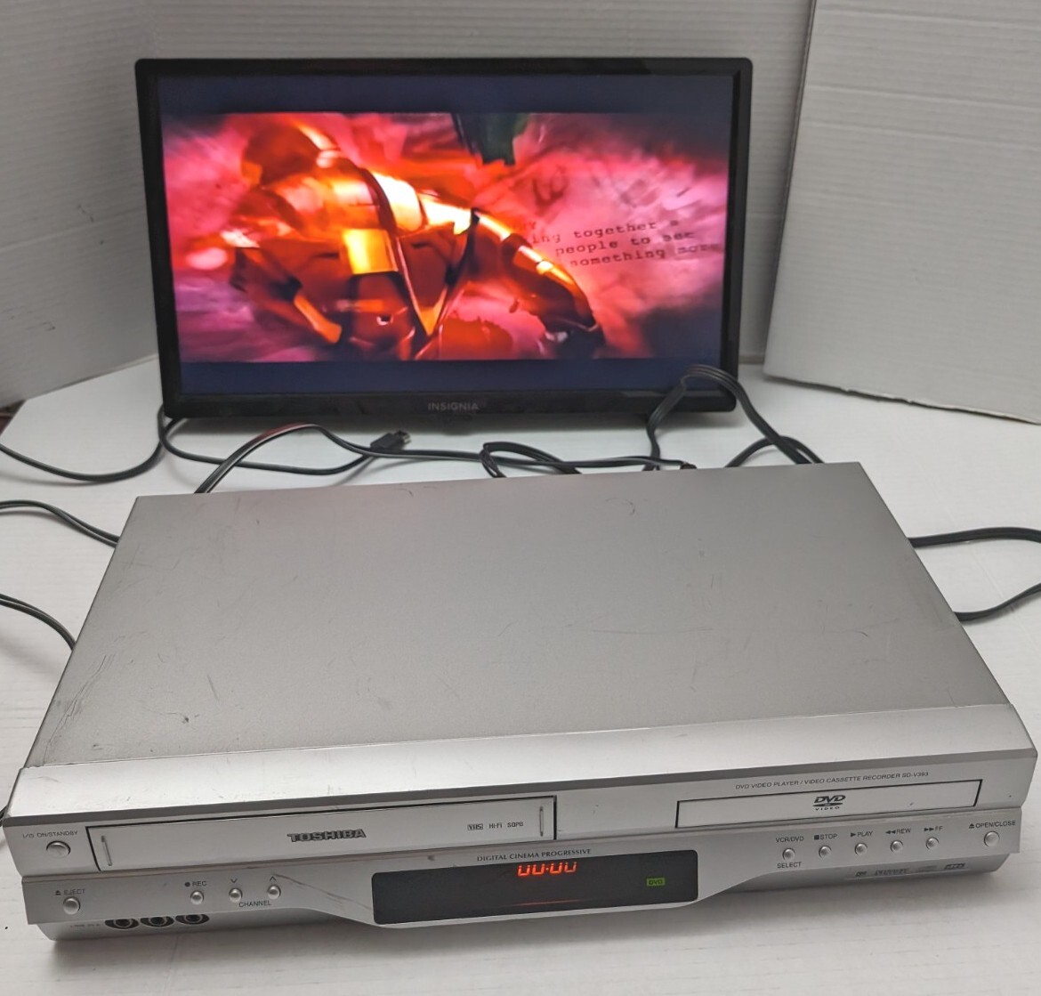 Toshiba SD-V393 DVD VCR Combo Player VHS Tape Recorder Works No