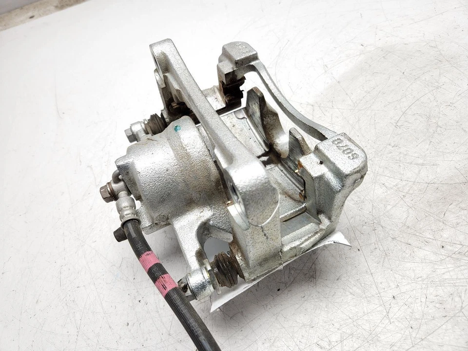 2024 Mazda CX-5 Front Left Caliper OEM K0Y1-33-99Z 13-24 - Image 4 of 4