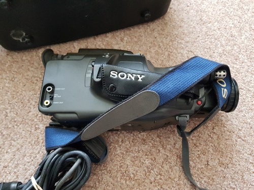 X2 Sony Handycam CCD-F375E & CCD-F55E Video 8 Camcorder Konvolut Ersatzteile Reparaturen - Bild 5 von 12