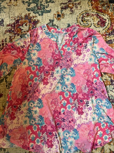 Dear Scarlett Boutique Lizzy Top - XL pink/ blue