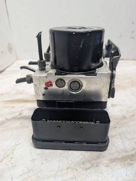Conjunto de módulo de bomba actuador de freno antibloqueo ABS 2011-2013 Acura TSX 2,4 L OEM Foto 3 de 4