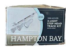 Hampton Bay Hard Wired Linear Track Lighting Kit White R20/PAR20 4'