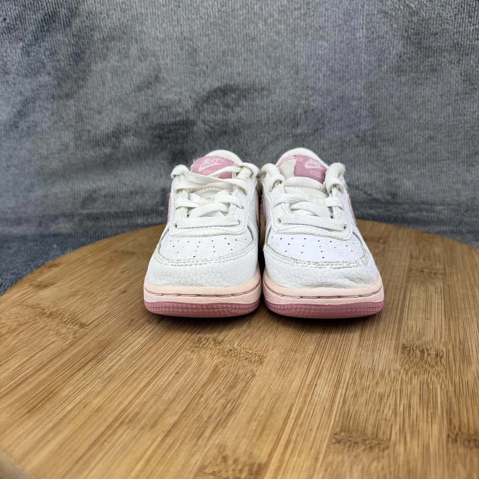 Nike Force 1 Zapatos Niño Pequeño Talla 7C Blanco Rosa Zapatillas bajas CZ1691-107 Foto 2 de 4