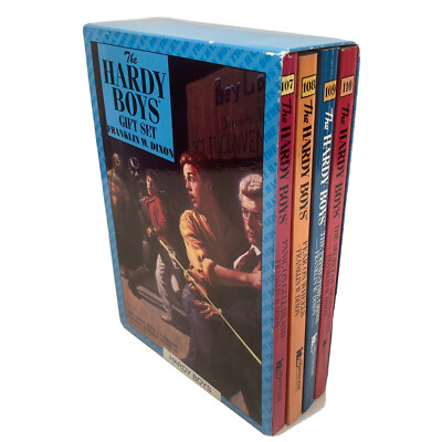 Vintage 90's Hardy Boys Gift Set Of  4 Paperback Books 107-110 Franklin Dixon