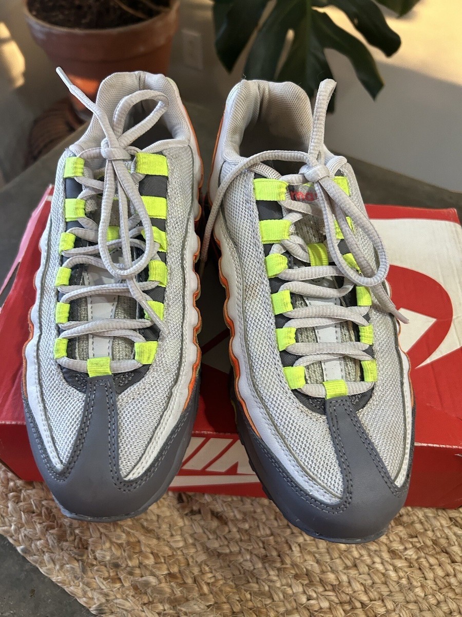 Nike Air Max 90 Gグレー/イエロー/オレンジ Nike Air Max 90 Essential - Pale Grey - Black - Anthracite