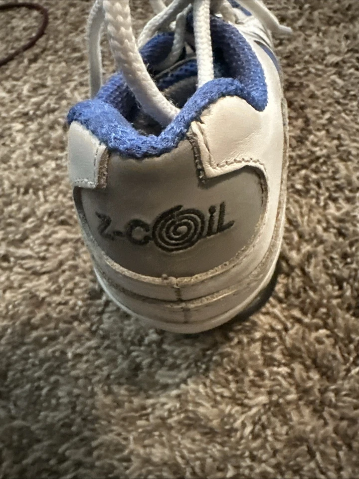 Z-Coil  Women's 6 White Navy Blue Leather Open Z Coil Pain Relief Comfort Shoes - Image 3 of 4