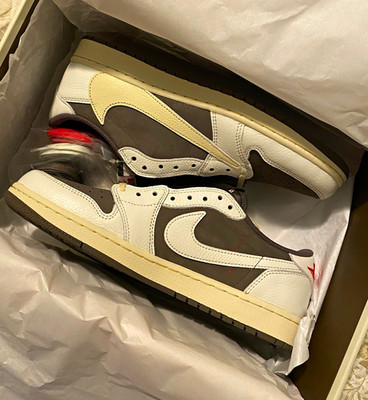 Jordan Air Jordan 1 Low OG SP Travis Scott Reverse Mocha Sail Brown 2022