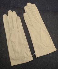 Ivory KIDSKIN GLOVES  Christian Dior France  Size 6   Silk-Lined Washable NEW