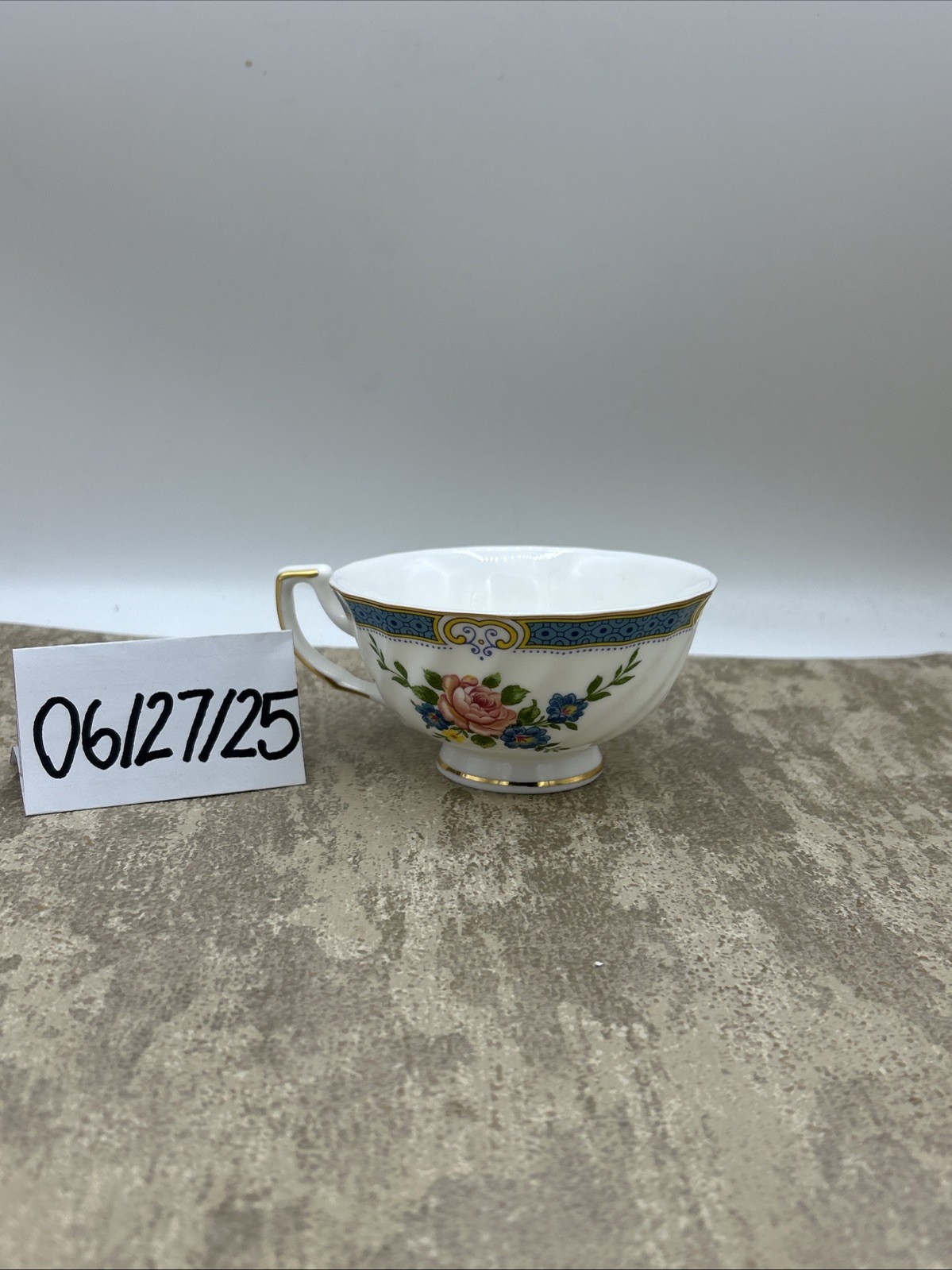 Shabby Chic Vintage China Tea Set 3 Trios (Cup, Saucer, Dessert Plate)