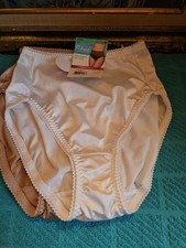 VANITY FAIR Women 3-Pair Undershapers Hi Cut Underwear Panties Nylon Size S/5