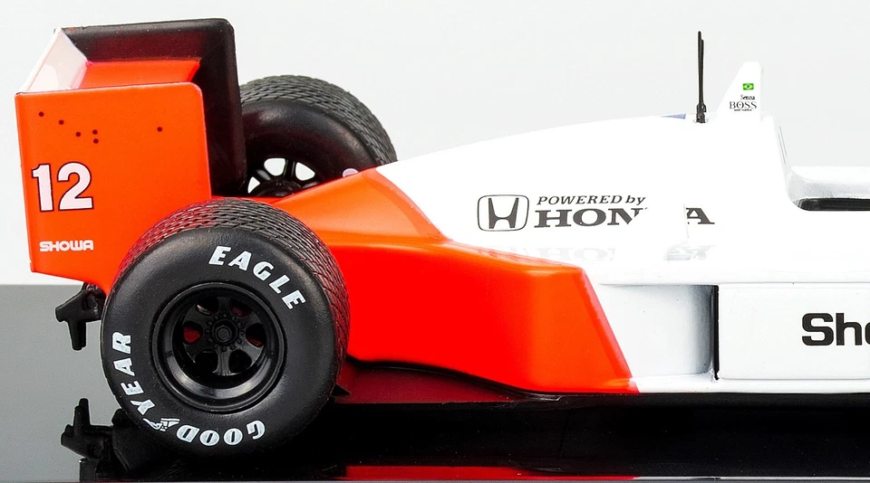 McLaren MP4/4 Ayrton Senna 1988 Scala 1:24 Modellino Formula1 World Champion #12 - Immagine 4 di 4