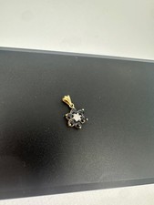 9ct  sapphire and diamond flower pendant 18x10mm 1.1 gram