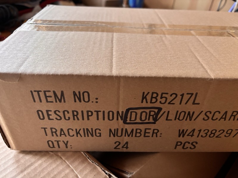 NEW CASE OF 24 Legends Of Oz Dorothy's Return Yo-yo NEW