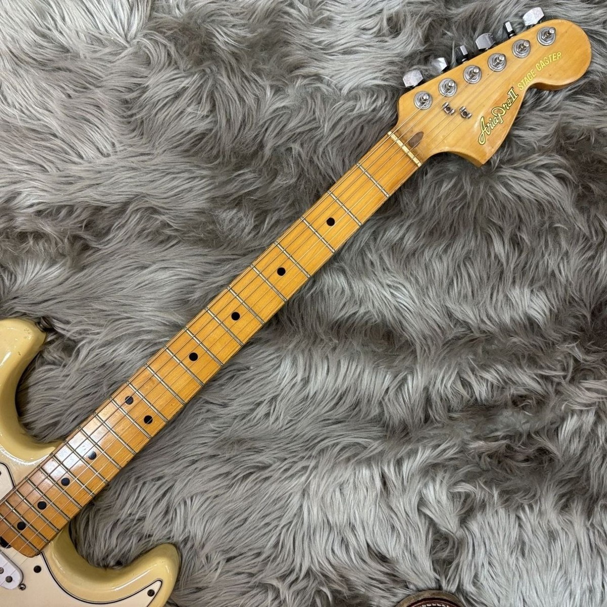 Aria Pro II Stage Caster Made in Japan ST Type Solid Body Electric