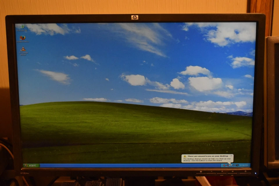 Dell Optiplex 780 USFF Core 2 Duo E8500 3.16GHz 4GB 320GB HDD Windows XP 32-bit - Image 2 of 4