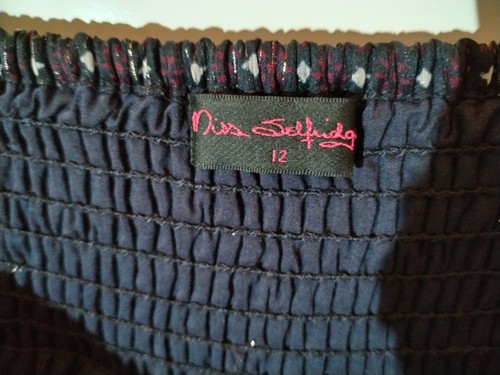 Red Herring size 10 skirt, daisy pattern with added 'wings' - Picture 2 of 3