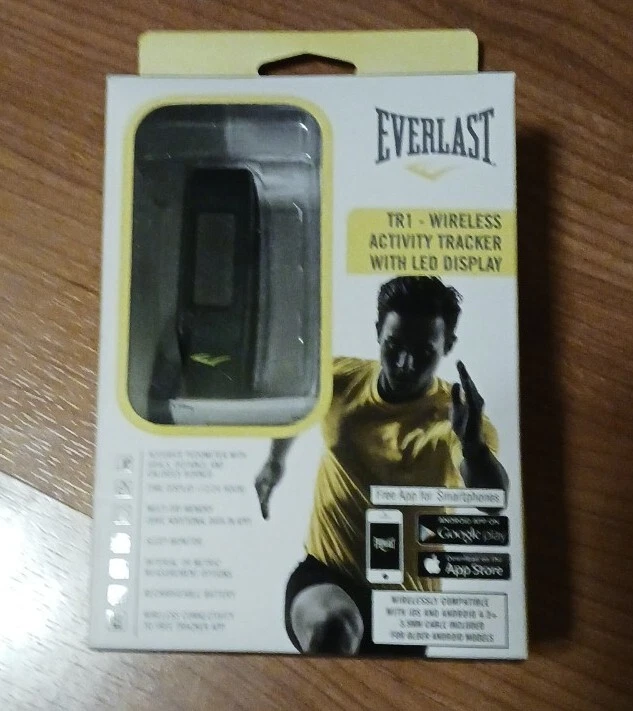 Everlast TR 1 Wireless Activity Tracker With Led Display - Image 2 of 4