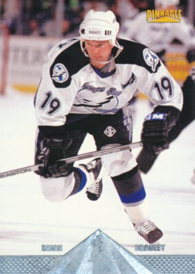 1996-97 Pinnacle PREMIUM STOCK #17 BRIAN BRADLEY - Tampa Bay Lightning