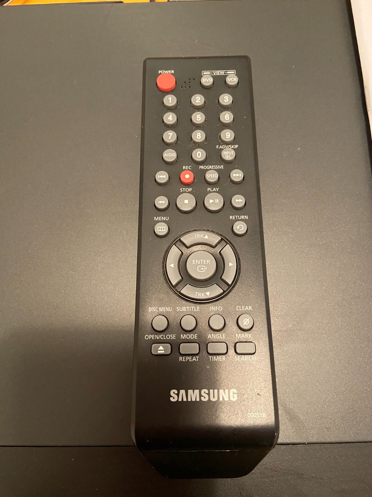 Samsung DVDV6700 VHS Recorder VCR/DVD Combo Player Black Remote